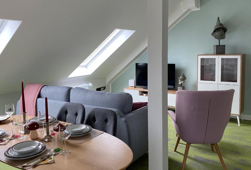 Besotel Mettmann-Schicke Fewo Oder Apartments Naehe Golfplatz Gruiten Und Neandertal Mit Glasfaser Wlan Und Parkplatz-Viele Schlafzimmer Mit Bad En Suite Dış mekan fotoğraf
