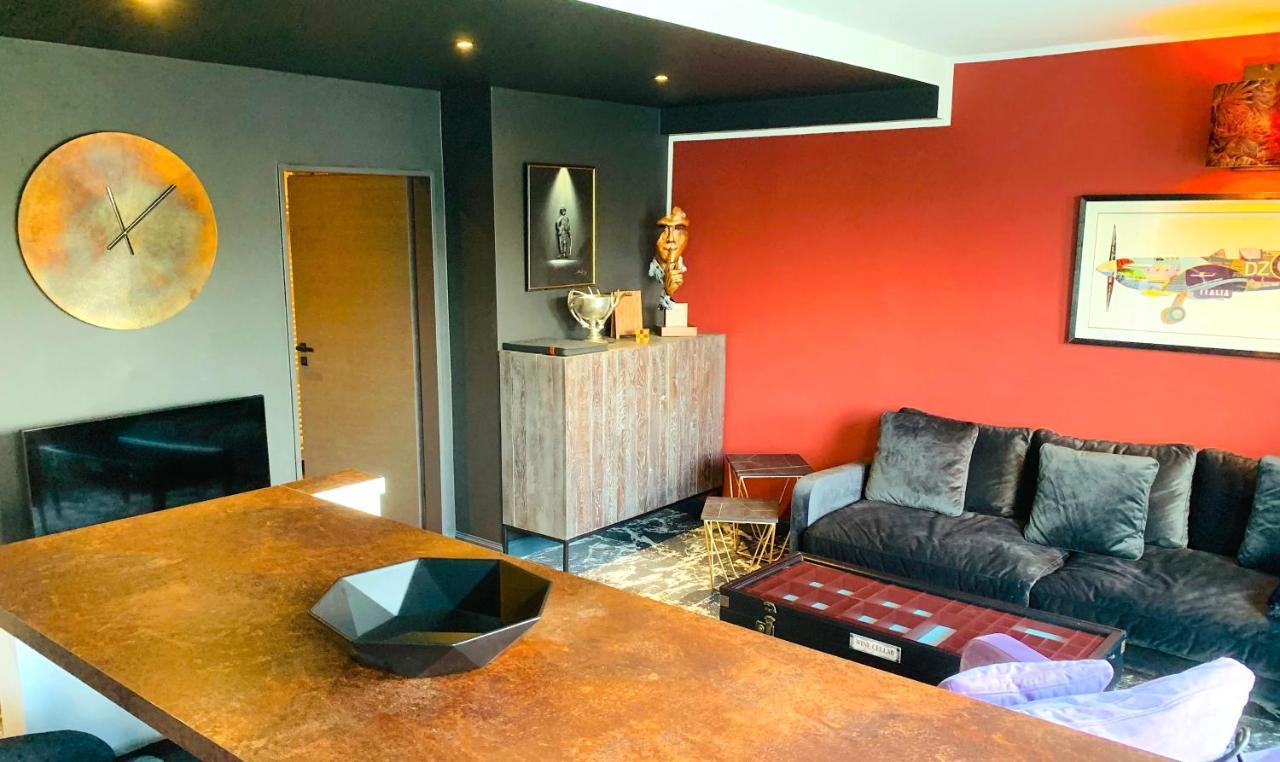 Besotel Mettmann-Schicke Fewo Oder Apartments Naehe Golfplatz Gruiten Und Neandertal Mit Glasfaser Wlan Und Parkplatz-Viele Schlafzimmer Mit Bad En Suite Dış mekan fotoğraf